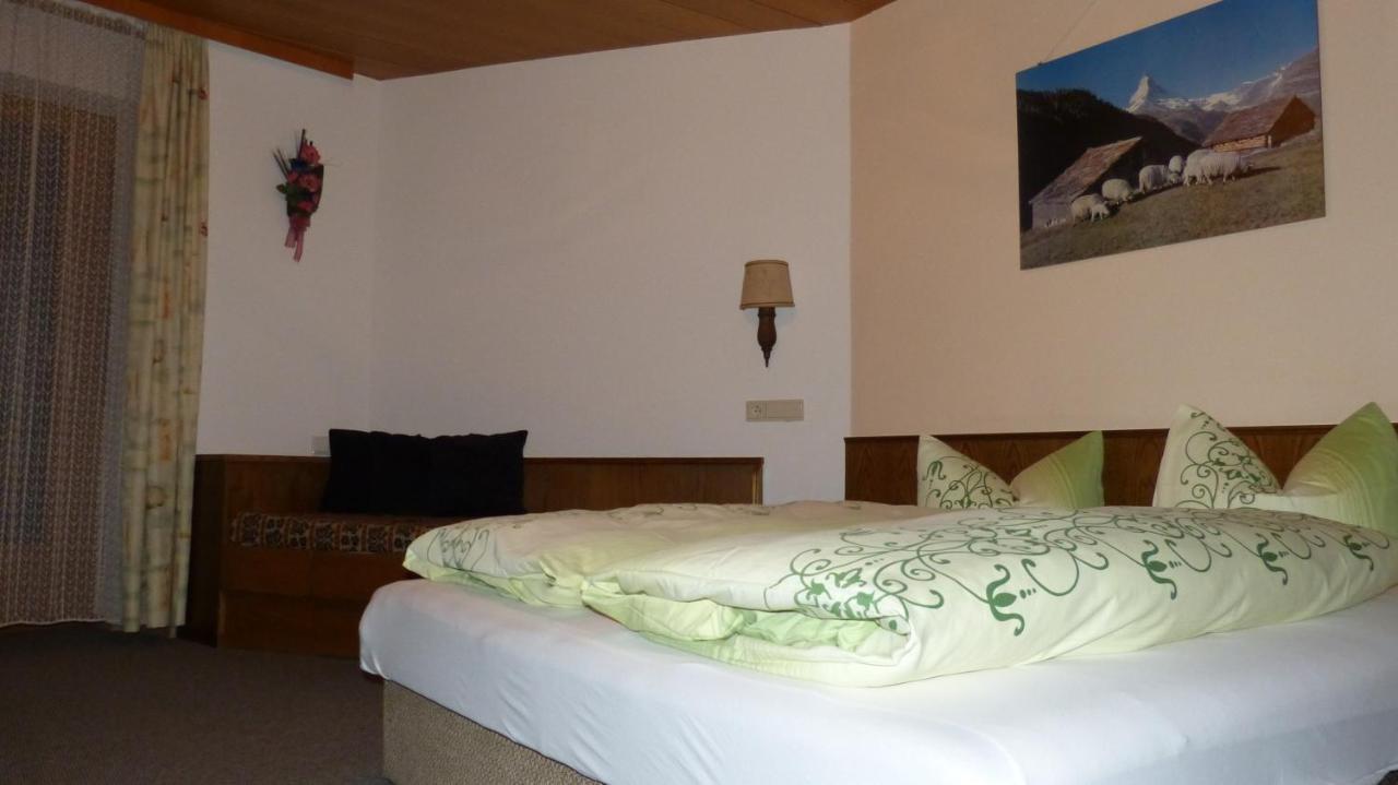 Pension Jaeger Trins Dış mekan fotoğraf